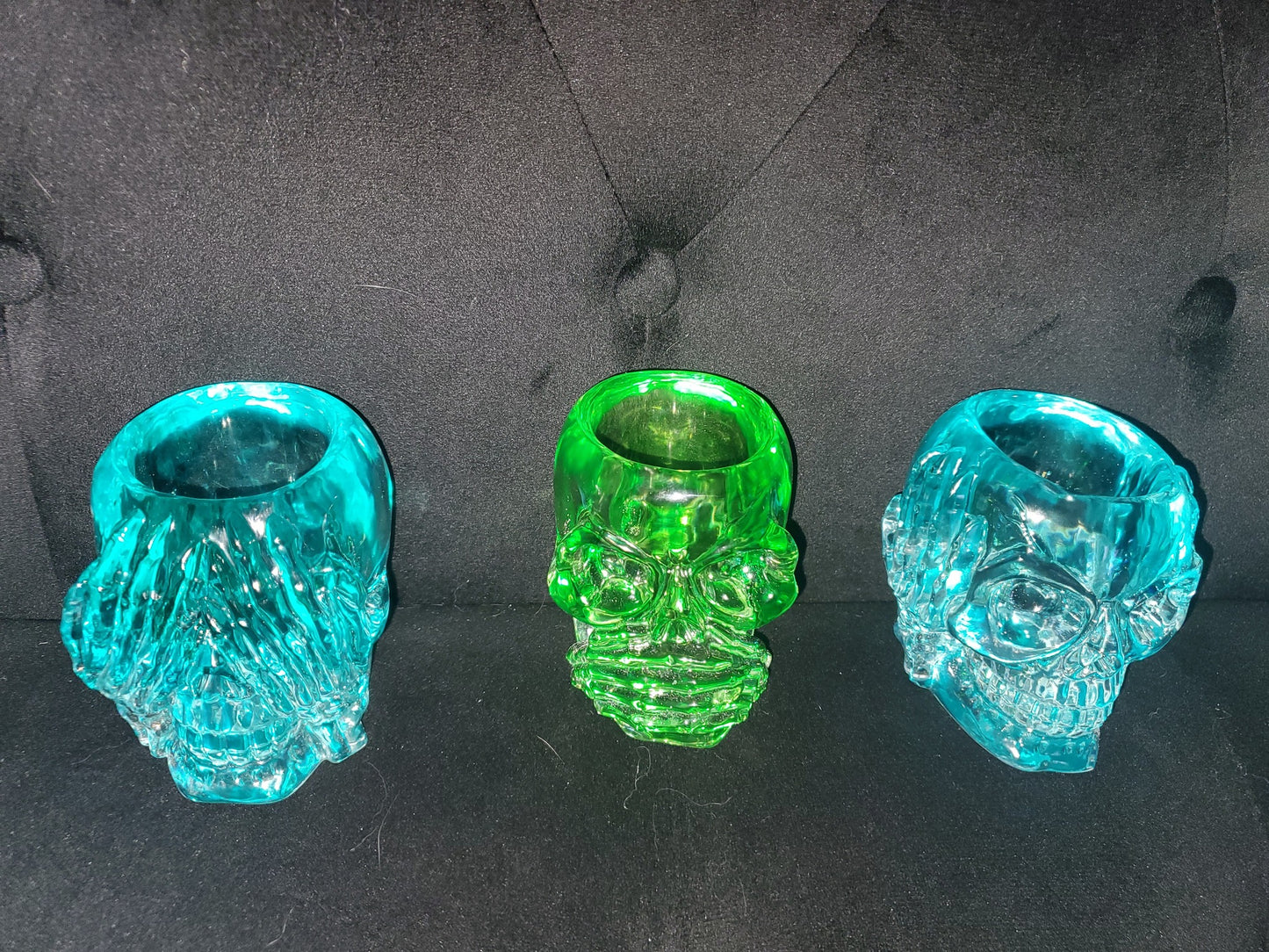 Custom 3 piece resin candle holder set
